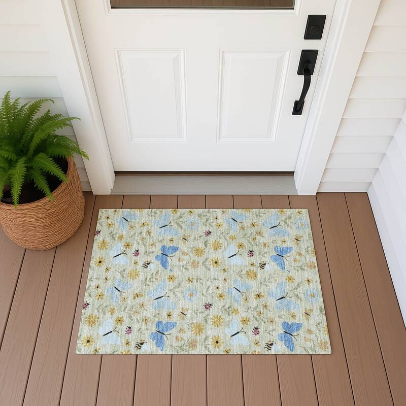 Machine Washable Indoor/ Outdoor Whimsy Butterfly Chantille Rug - Celery - 1'8" x 2'6"