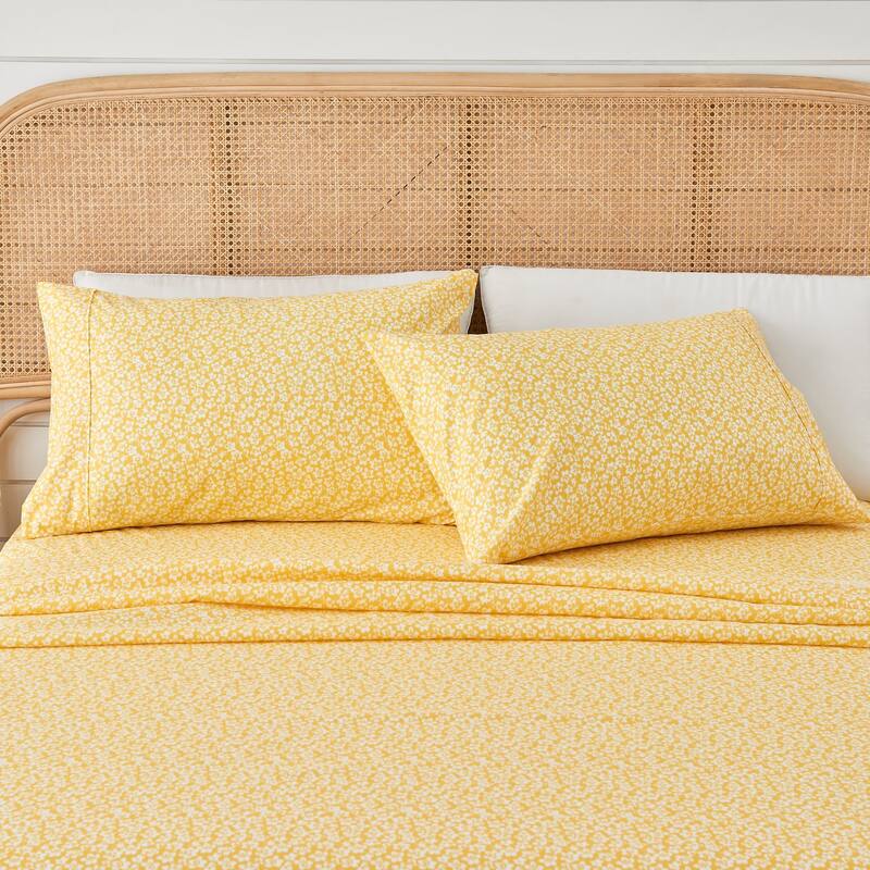 Linery & Co. Ultra-Soft Brushed Winter-Themed Microfiber Sheet Set