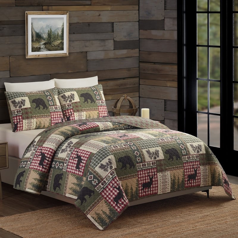 Modern Heirloom Dorset Lodge Patchwork Printed Quilt Set
