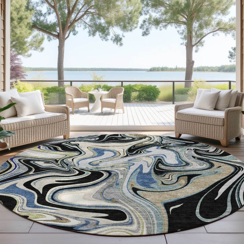 Machine Washable Indoor/ Outdoor Contemproary Fusion Chantille Rug - Black - 8' x 8'
