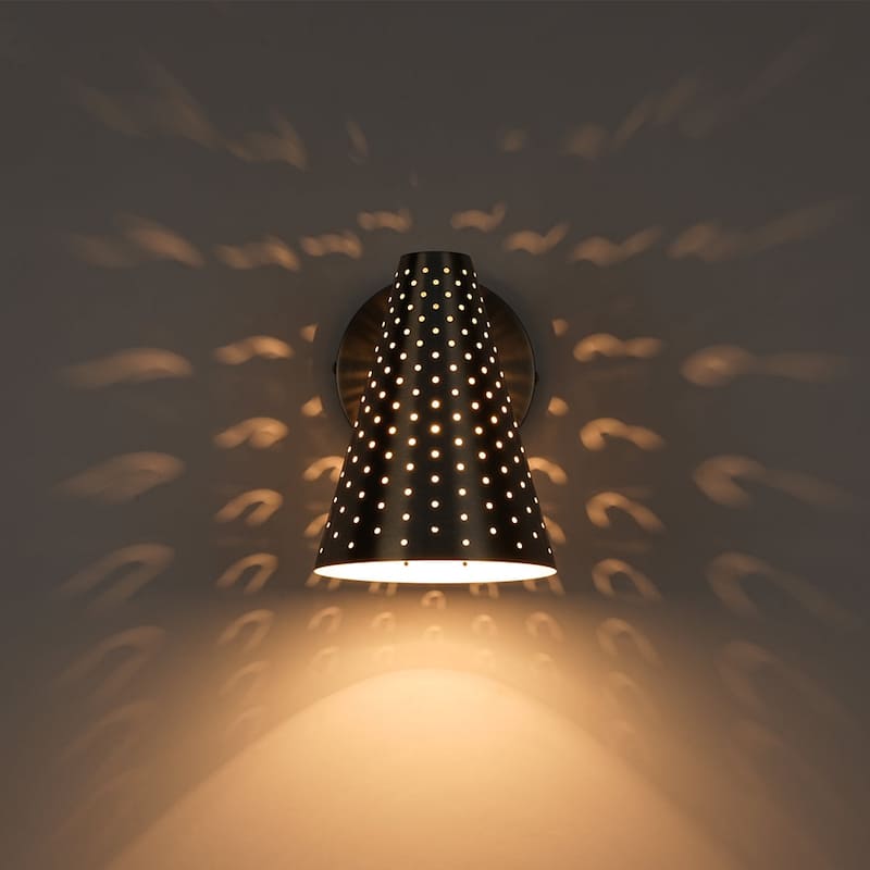 Contemporary Gleaming Single Iron Cone Vanity Bathroom Wall Lamp
