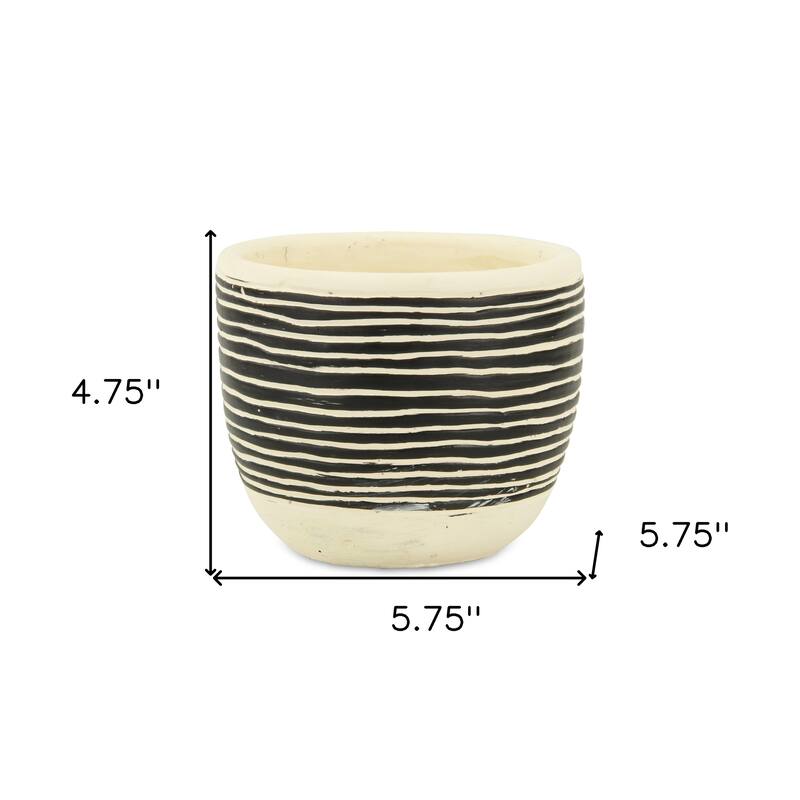 HomeRoots Black And White Ceramic 39 Ounce Striped Round Distressed Pot Planter - 5.75 in. x 4.75 in. x 5.75 in.