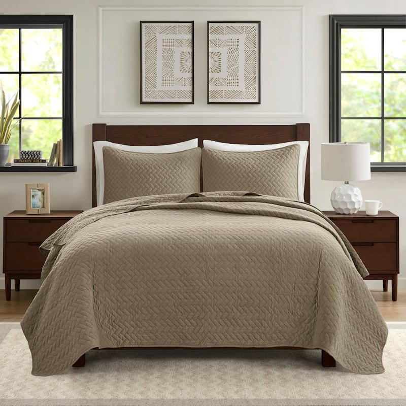 Madison Park Signature Velvet Touch Luxurious Oversized Quilted Set - Queen