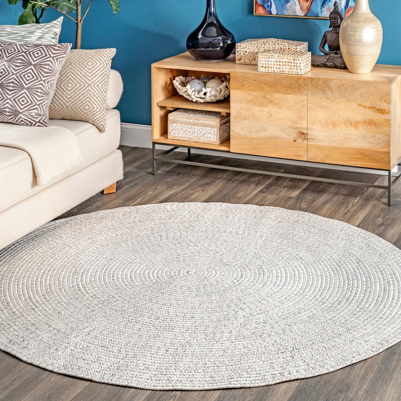 Nuloom Wynn Braided Indoor/Outdoor Area Rug - 6' Round - Ivory