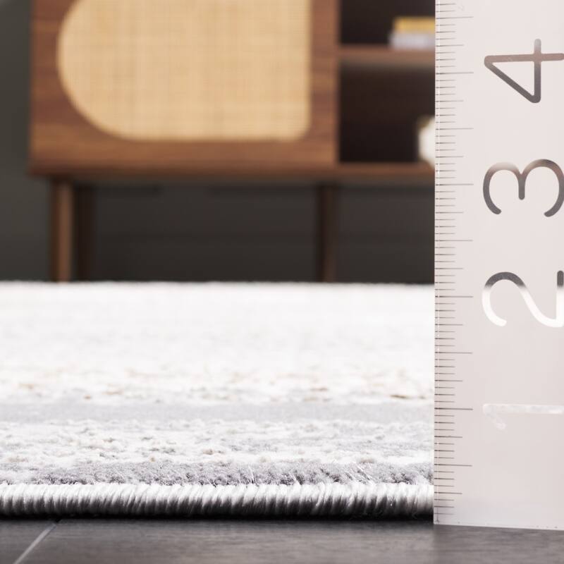 SAFAVIEH Alenia Shenka Modern & Contemporary Rug