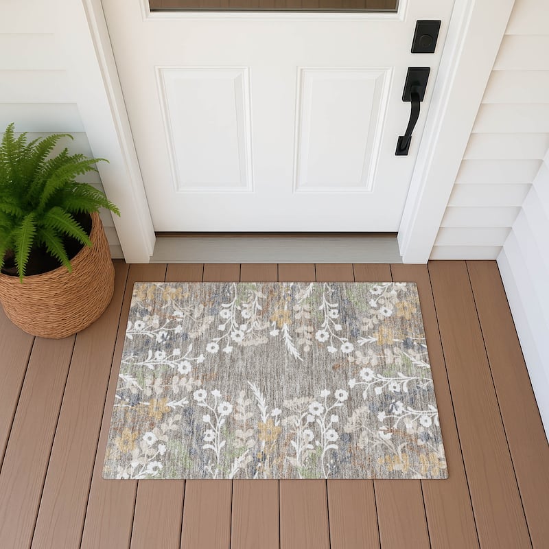 Machine Washable Indoor/ Outdoor Floral Border Chantille Rug - Taupe - 1'8" x 2'6"