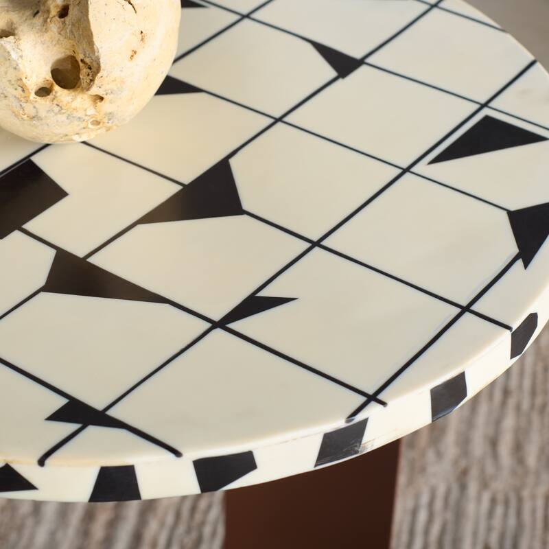 SAFAVIEH COUTURE Tomlinson Resin Top Accent Table - 16"W x 16"D x 22"H