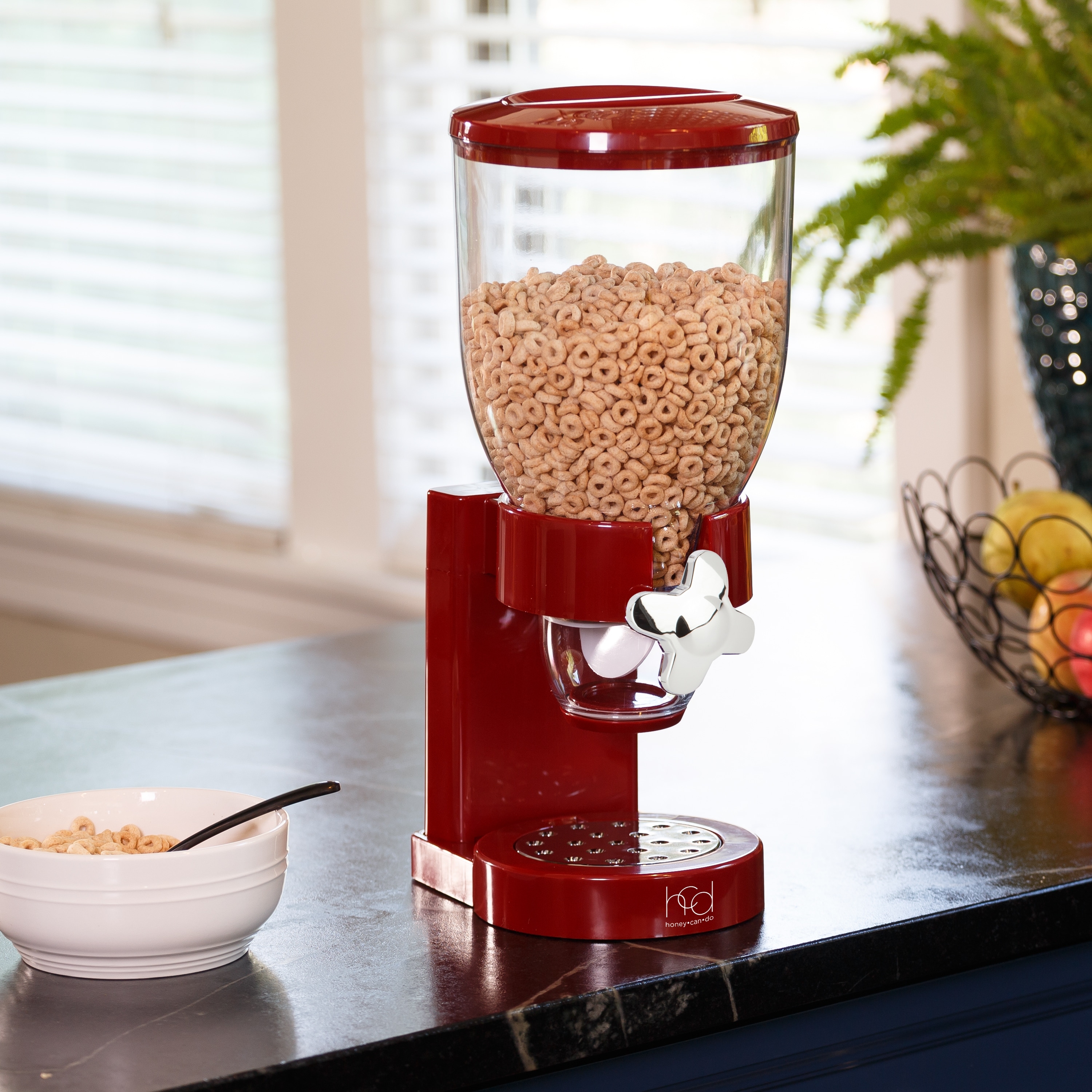 https://ak1.ostkcdn.com/images/products/is/images/direct/81fa8ee1ad84bddca3eed13c5cd97532460192fb/Red-Plastic-7.5-Oz.-Dry-Food-Dispenser.jpg