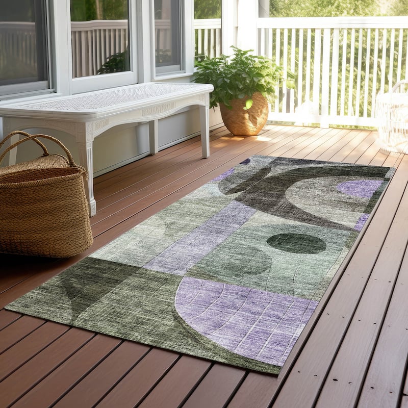 Machine Washable Indoor/ Outdoor Contemporary Geo Chantille Rug