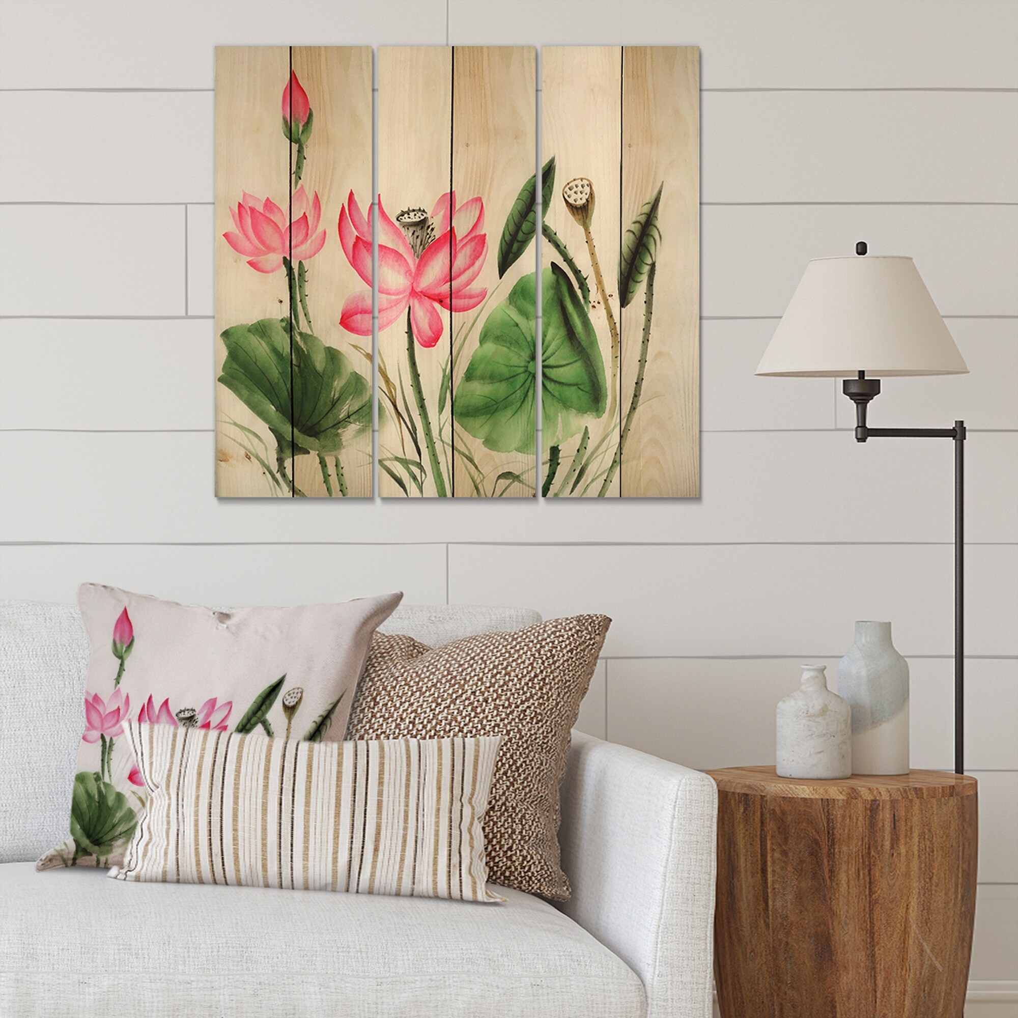 Designart 'Vintage Pink Lotuses In The Pond II' Traditional-image