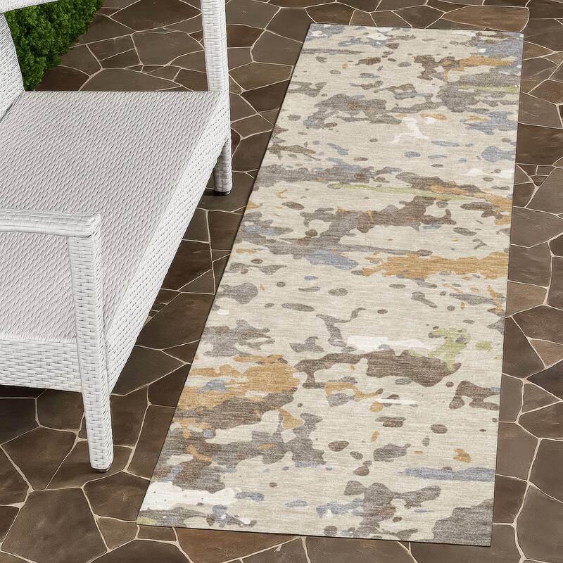 Machine Washable Indoor/ Outdoor Modern Calhan Chantille Rug - Beige - 2'3" x 7'6"