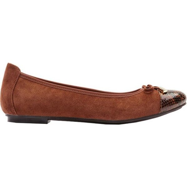 vionic spark minna ballet flat