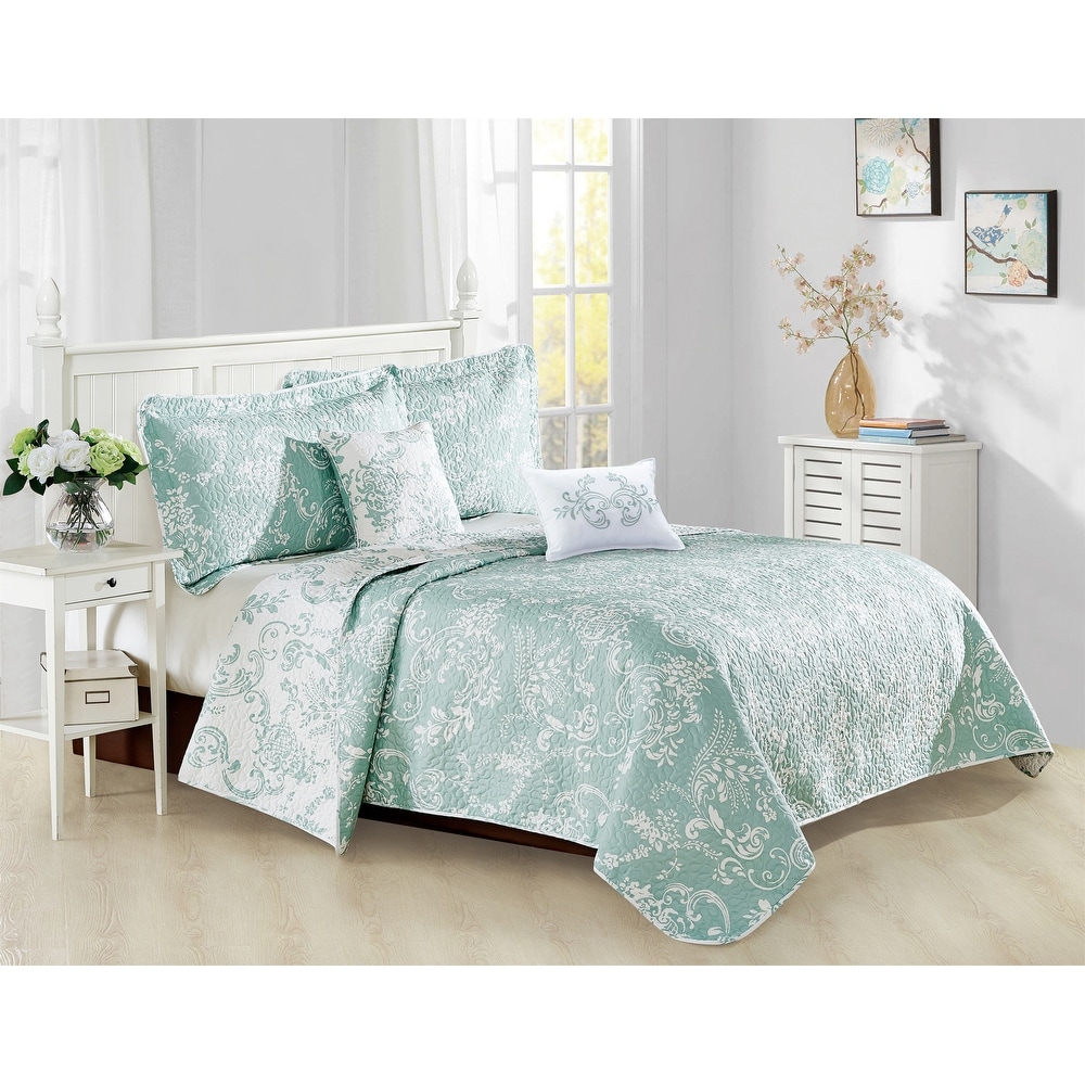 Blue Quilts and Bedspreads - Bed Bath & Beyond
