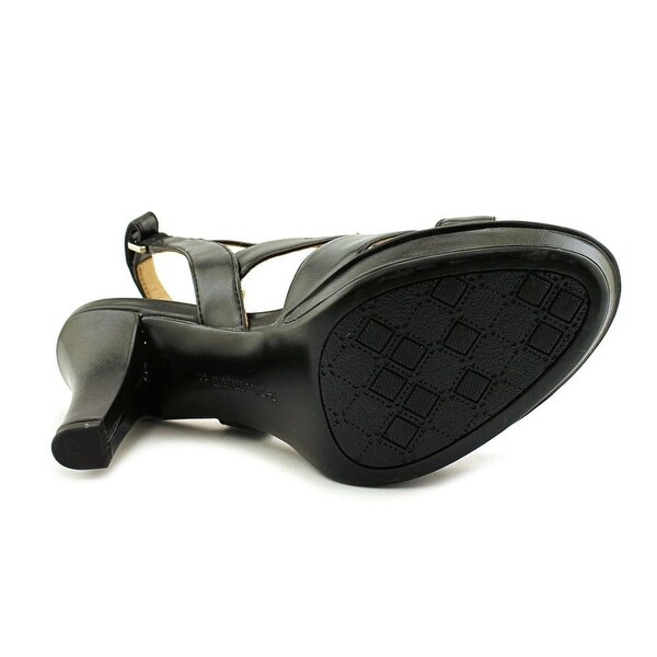 naturalizer dianna strappy heeled sandal