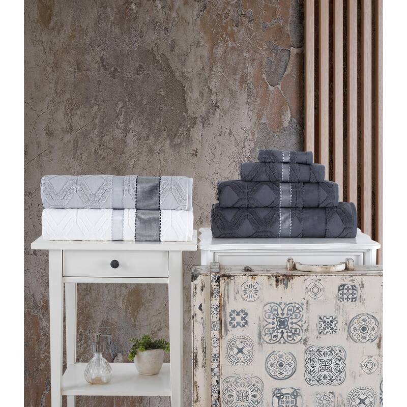 Brooks Brothers Large Square Bath Sheet