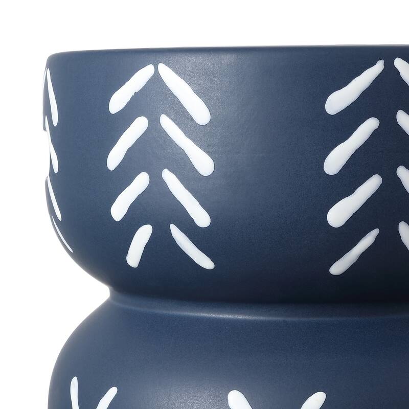 Rafi 18" Modern Bohemian Arrow Pattern Drum Indoor/Outdoor Garden Stool, Navy/White, by JONATHAN Y