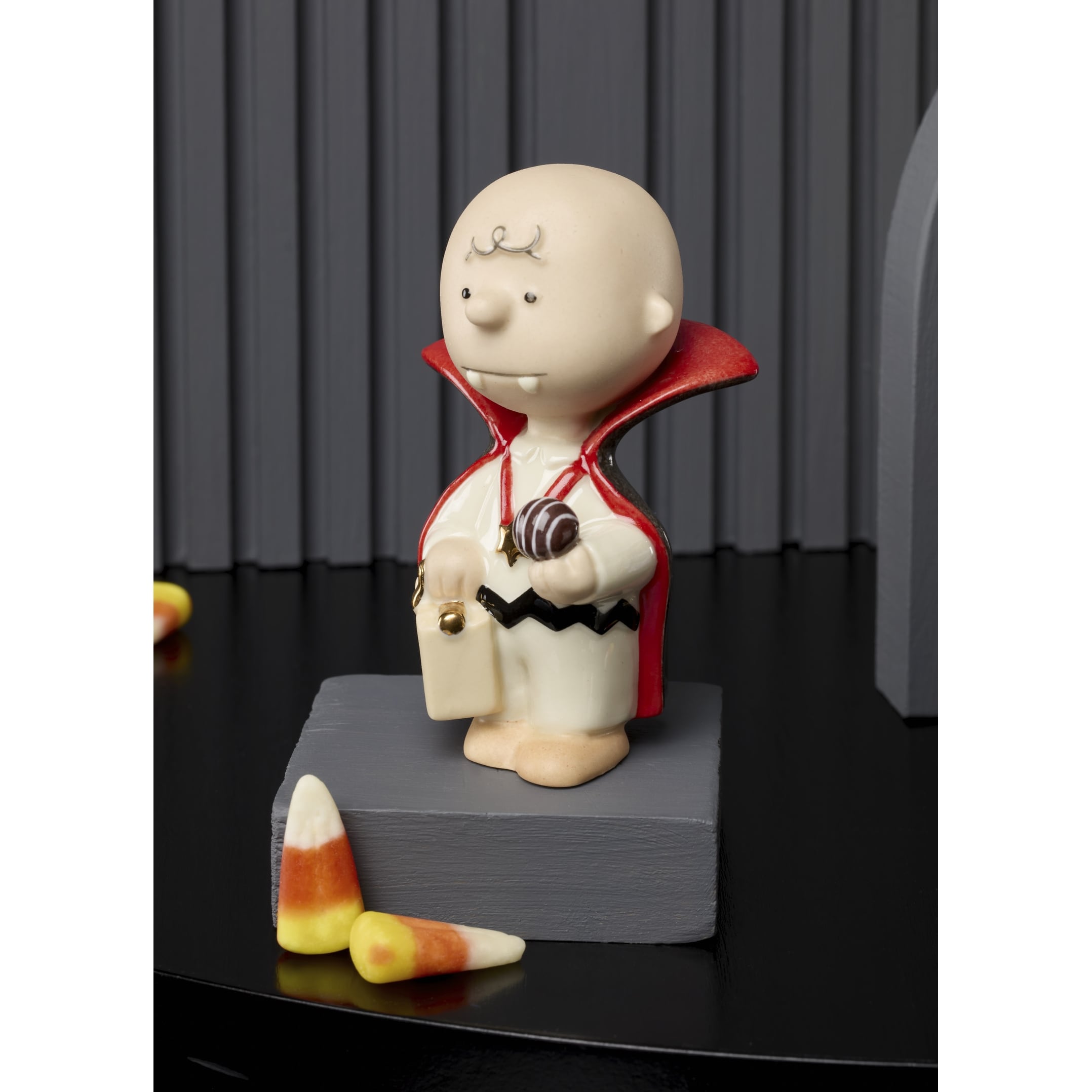 Lenox Peanuts Tricks and Treats 5-Piece Figurine Set - 5-Piece; 2
