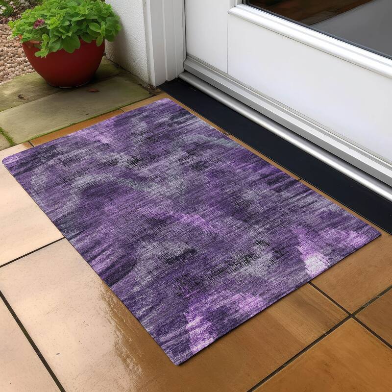 Machine Washable Indoor/ Outdoor Chantille Distressed Chevron Rug - Purple - 1'8" x 2'6"