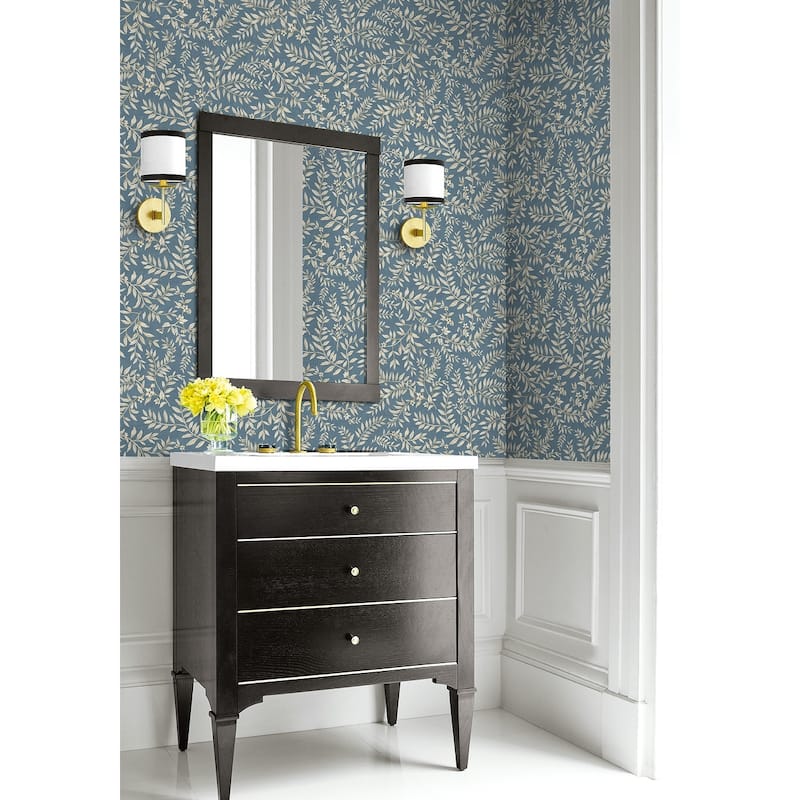 Daisy Bennett Designs Vining Leaf Trail Premium Matte Non-Woven Peel and Stick Wallpaper