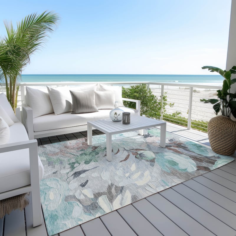 Machine Washable Indoor/ Outdoor Watercolor Floral Chantille Rug