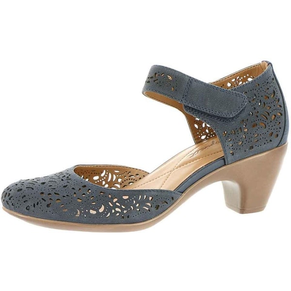 easy spirit cindie pump