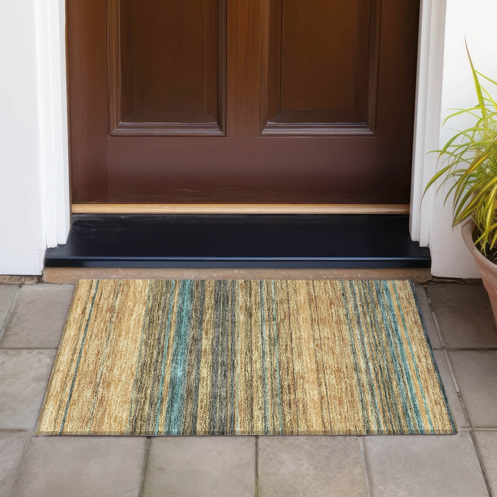 Machine Washable Indoor/ Outdoor Ombre Stripes Chantille Rug