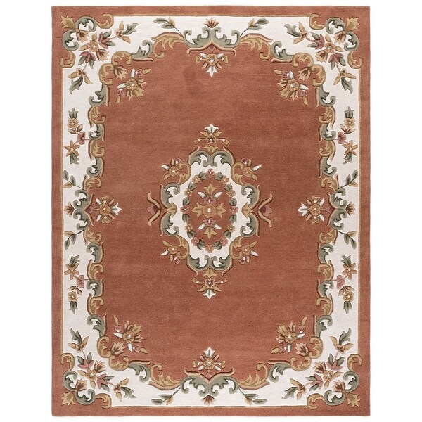 SAFAVIEH Handmade Aubusson Hrachuhi Traditional Wool Rug - Bed