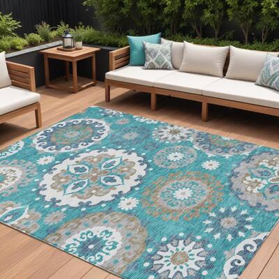 HomeRoots Floral Medallion Transitional Rectangle Outdoor Rug