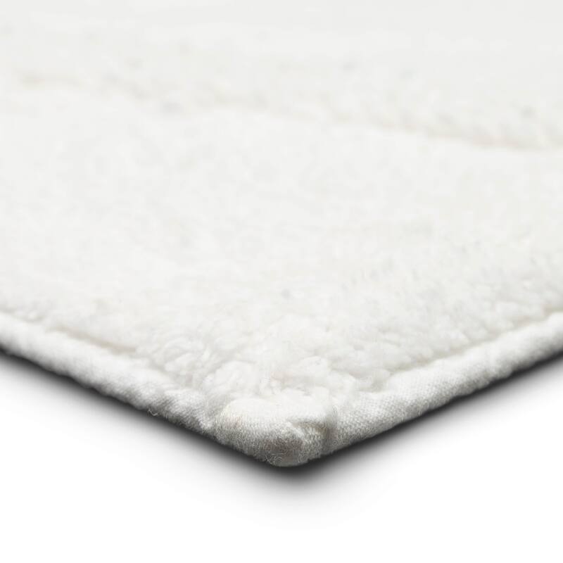 Mohawk Home Composition Bath Rug