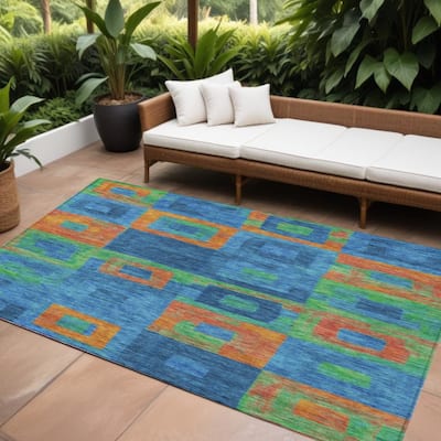 HomeRoots Geometric Transitional Rectangle Outdoor Rug