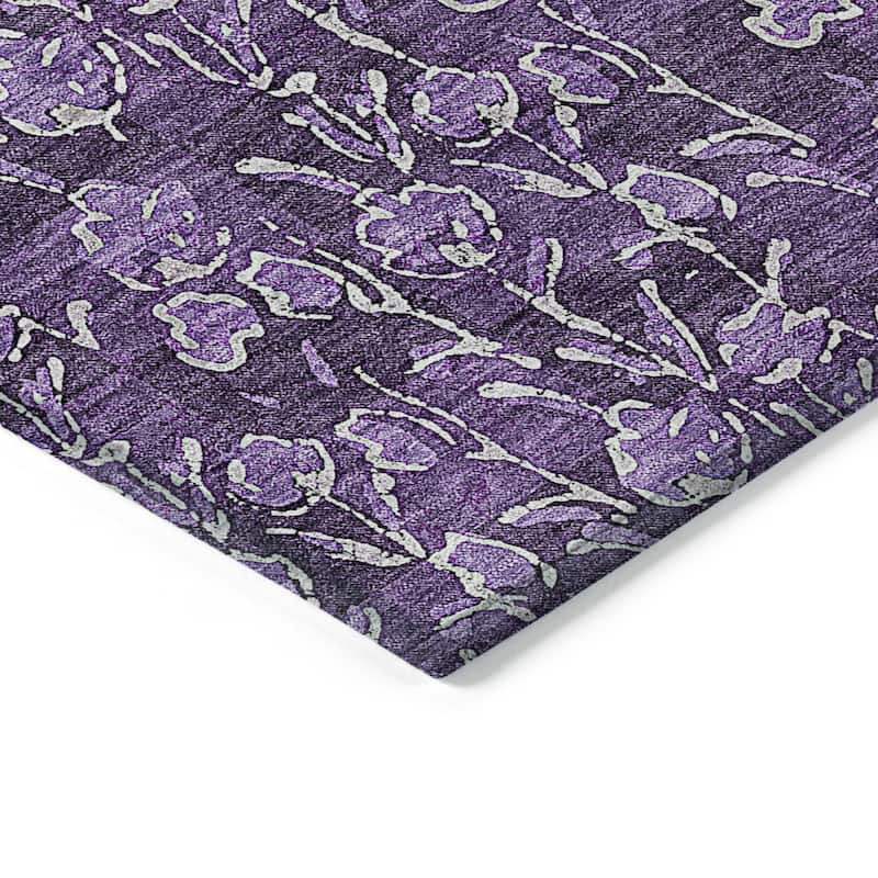 HomeRoots Floral Transitional Rectangle Outdoor Rug
