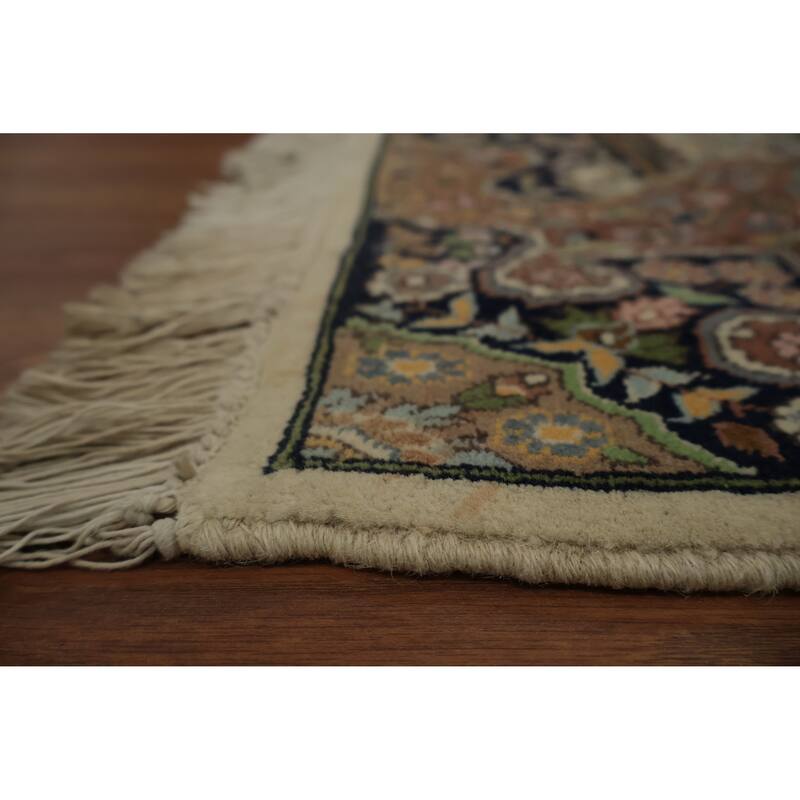 Hand Knotted Oriental 100% Wool Carpet Traditional Floral Beige & Ivories Qum Area Rug - 5' 9'' X 3' 2''