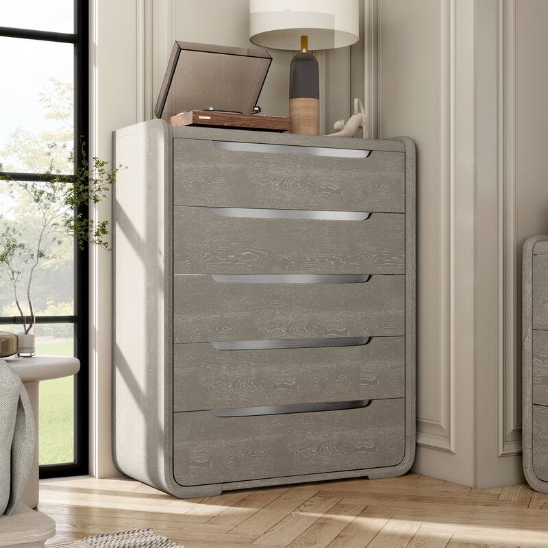 Furniture of America Addeso Modern Solid Wood 5-Drawer Chest - Light Grey