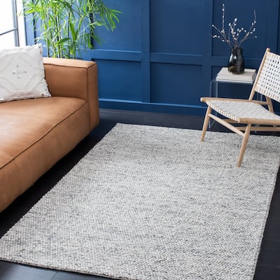SAFAVIEH Handmade Natura Gerta Wool Rug