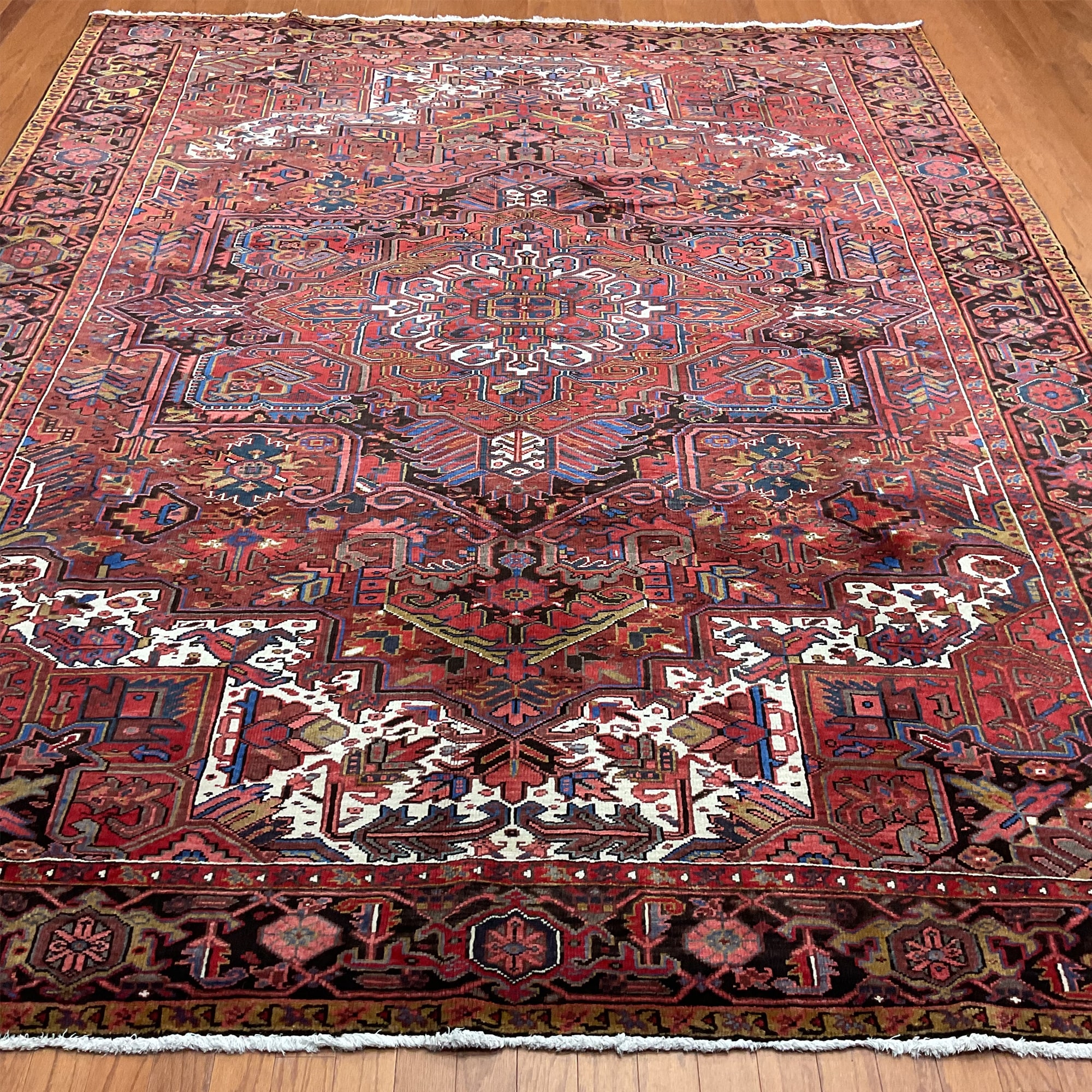 HERAT ORIENTAL Handmade Fine Heriz Rug - 8'10" x 11'1"