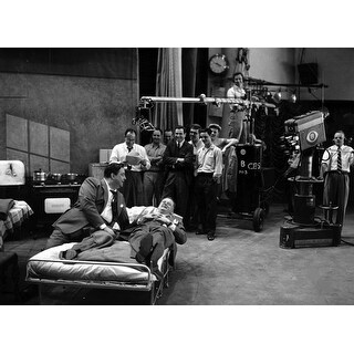THE HONEYMOONERS JACKIE GLEASON ART CARNEY GREAT COLOR PHOTO