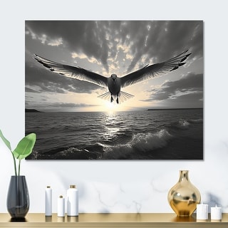 Designart "Grey Beach Seagulls In Flight V" Animals Large Metal Prints ...