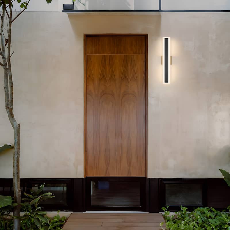 Outdoor Linear Integrated LED Wall Sconce Light Fixture with Bracket