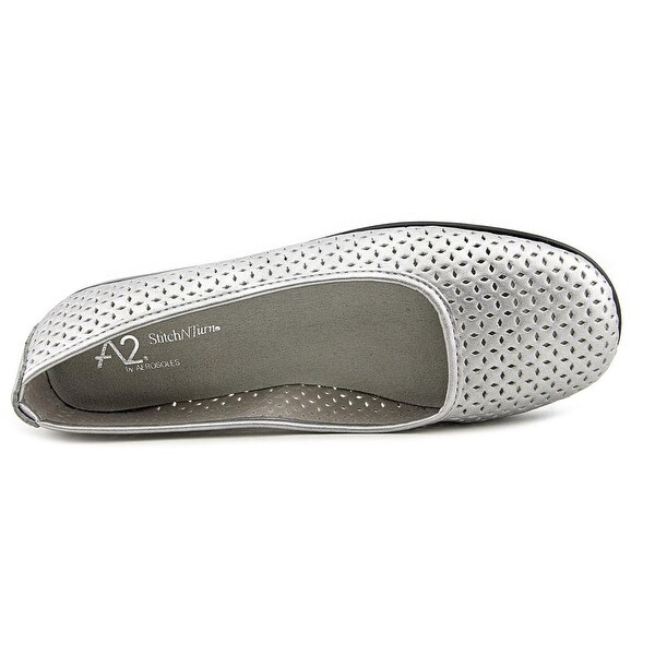 aerosoles silver flats