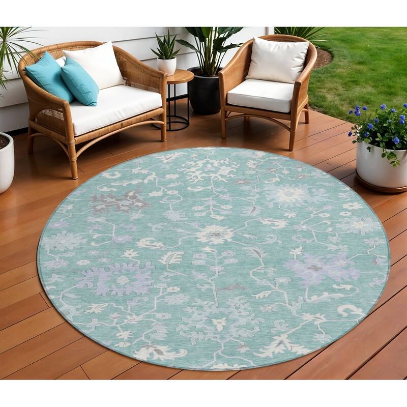 HomeRoots Floral Transitional Rectangle Outdoor Rug - 8' Round