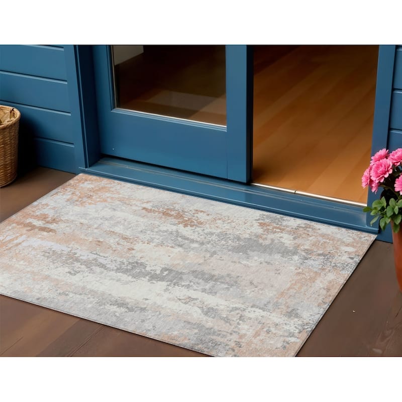 HomeRoots Abstract Transitional Rectangle Outdoor Rug - 3' x 5'