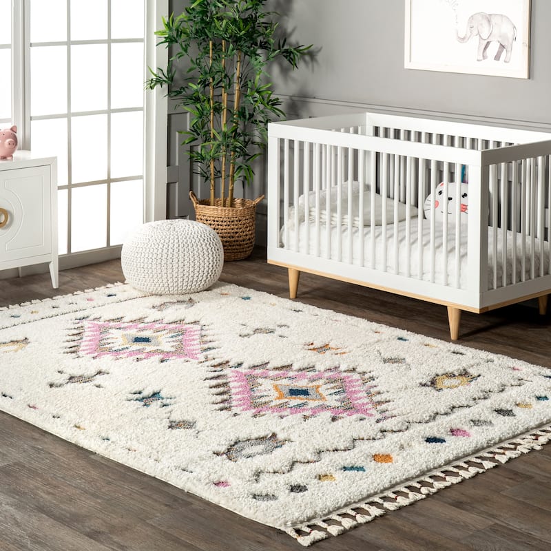 Nuloom Natalia Southwestern Shag Tassel Area Rug - 7'10" x 10' - Off White - Rectangle