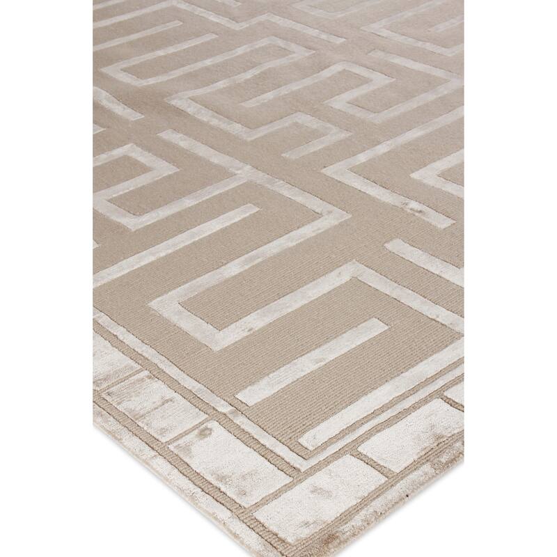 Metro Velvet hand-knotted Wool/Viscose Beige Area Rug - 8' x 10'