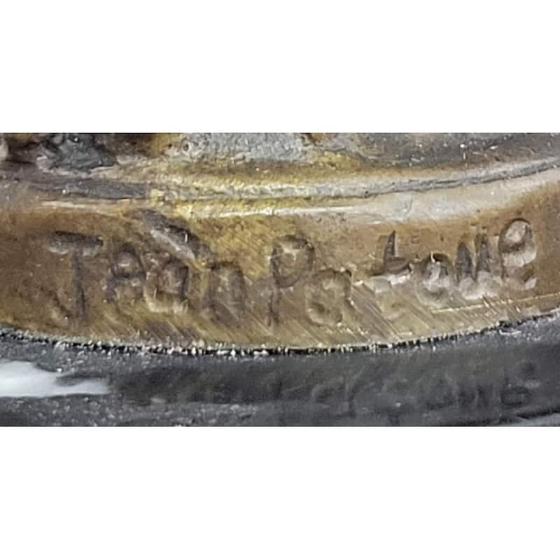 Classical Bronze Lady Sculpture – Elegant Woman Figurine On Marble Base