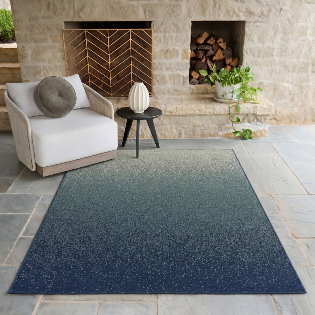 Keyzer Gradient Patio Indoor/Outdoor Area Rug