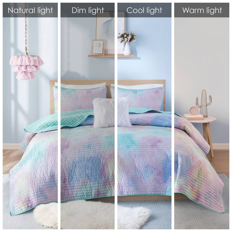 Intelligent Design Karissa Watercolor Tie Dye Printed Quilt Set with Throw Pillow
