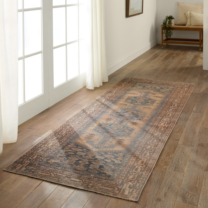 Reeves Machine Washable Medallion Area Rug