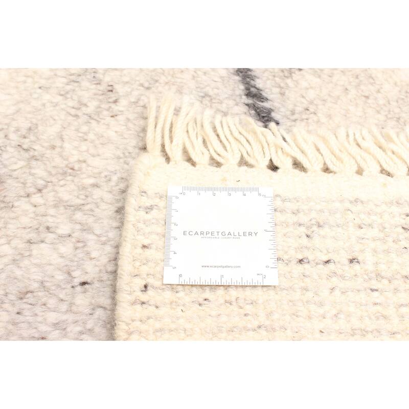 ECARPETGALLERY Hand-knotted Tangier Light Grey Wool Rug - 5'4 x 7'11