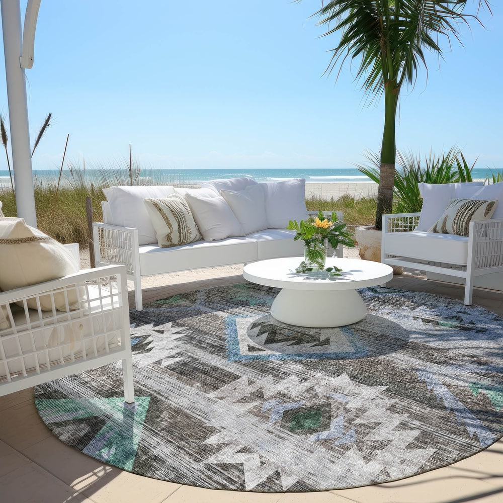 Machine Washable Indoor/ Outdoor Chantille Boho Global Rug