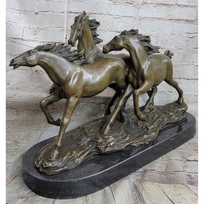 Bronze Marble Statue Wild Horse Galloping Mustang Ranch Hot Cast Marble Figurine